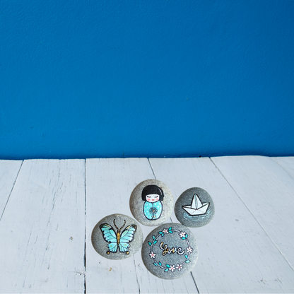 Beautiful Painting Stones Showpiece