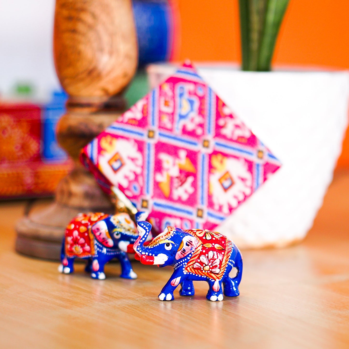 metal Elephant Animal Figurine Showpiece set of 2 Pc