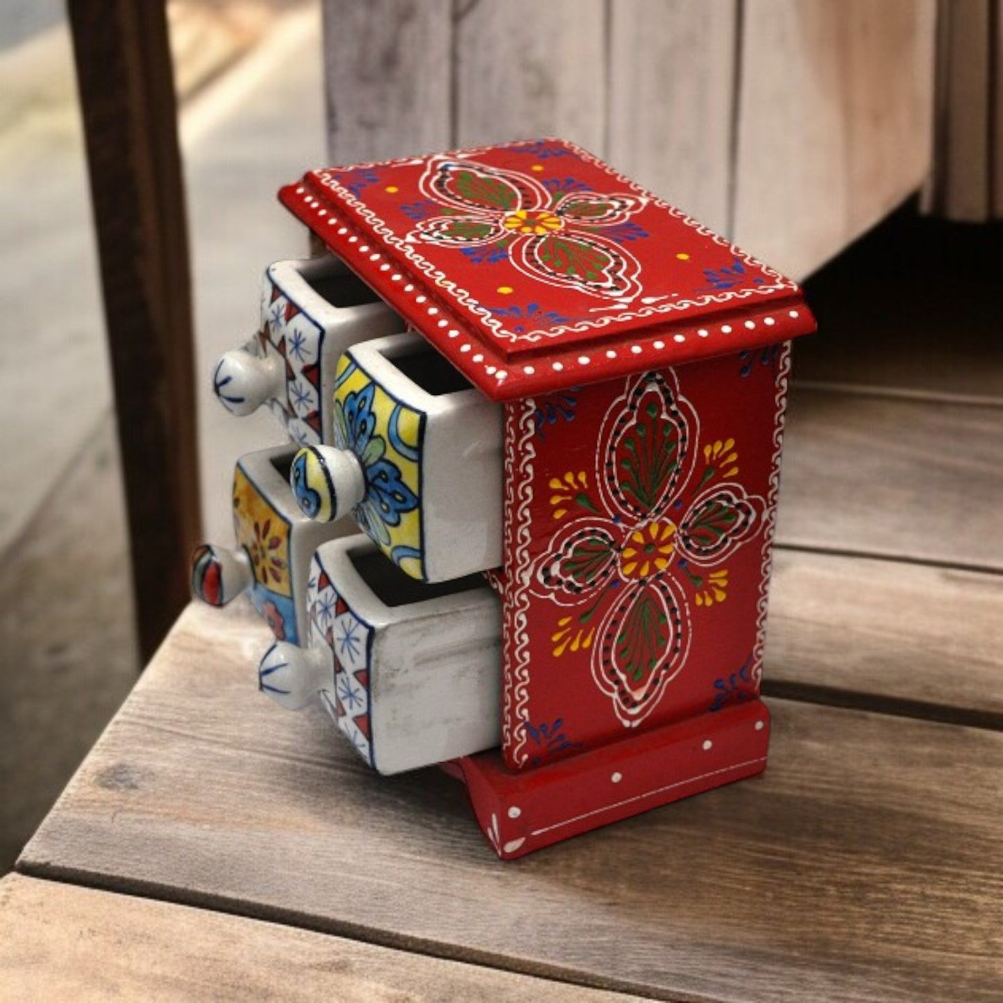 Wooden Ceramic Drawer Chest With 4 Drawer