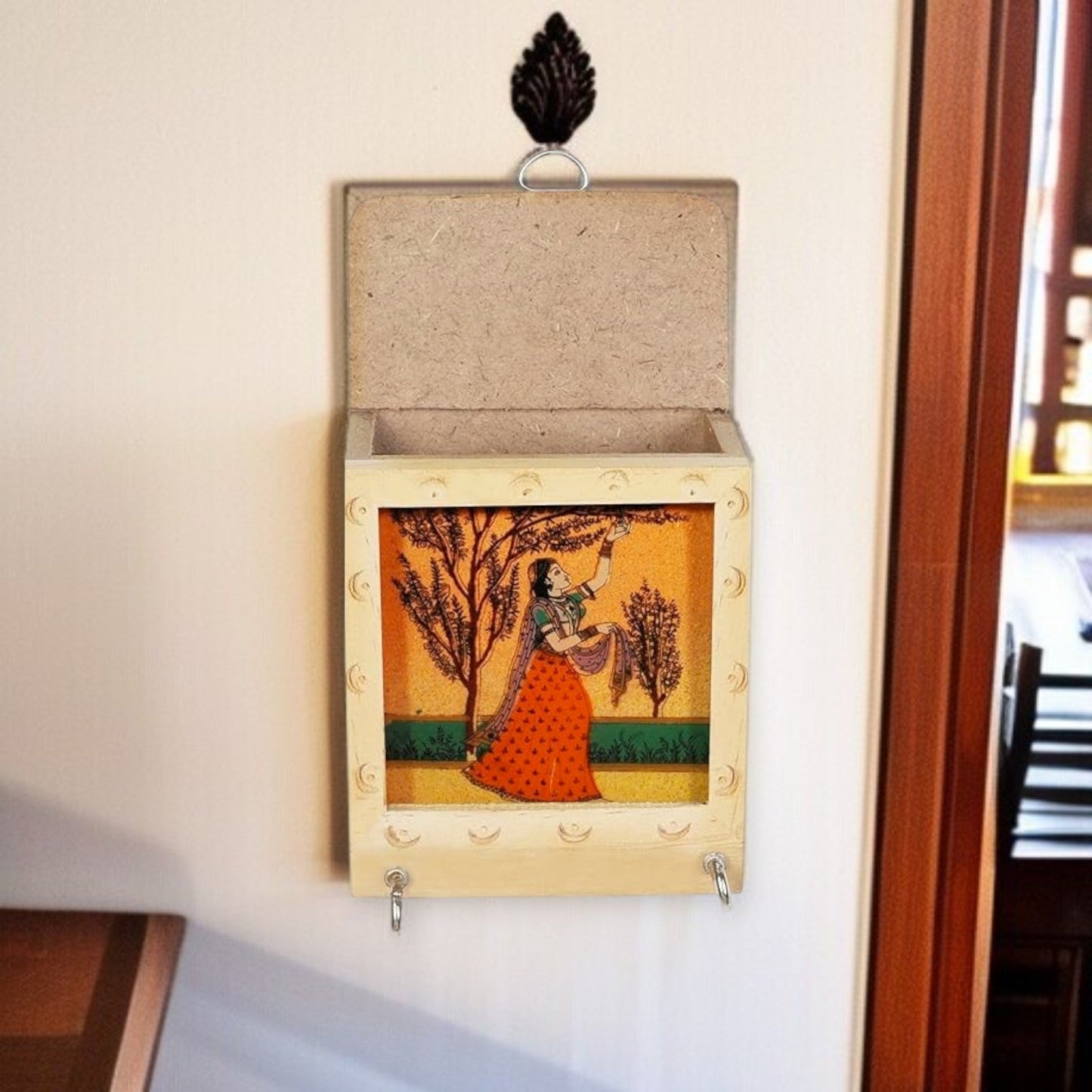 Wooden 2 Pin Key Holder Paintings set of 2 pc