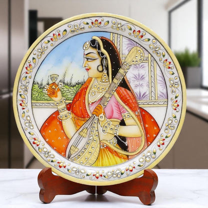 Marbel Round Meera Plate With Wood Stand