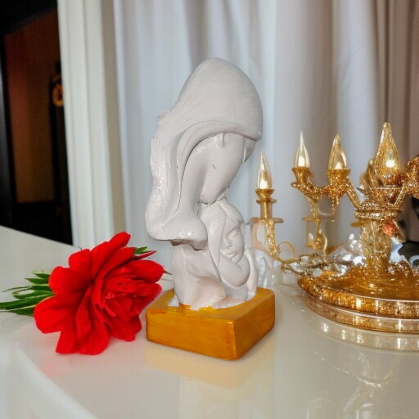 Polyresin Mother Child Statue Showpiece 