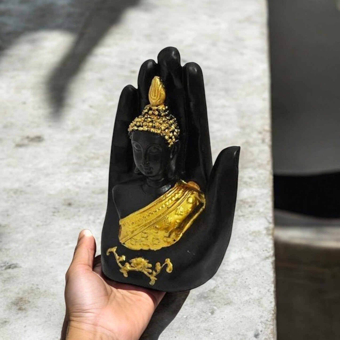 Buddha Idol Palm Polyresin Statue Showpiece For 5 Inch