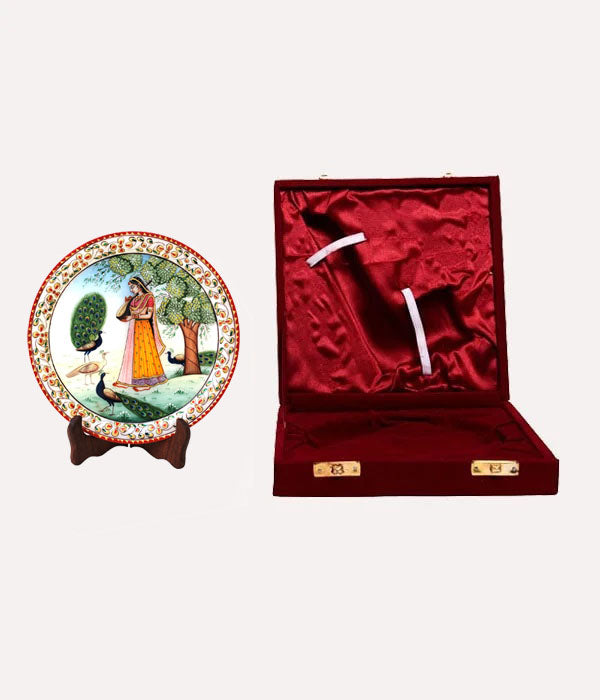 Marbel Round Ragini With Peocock Plate With Wood Stand