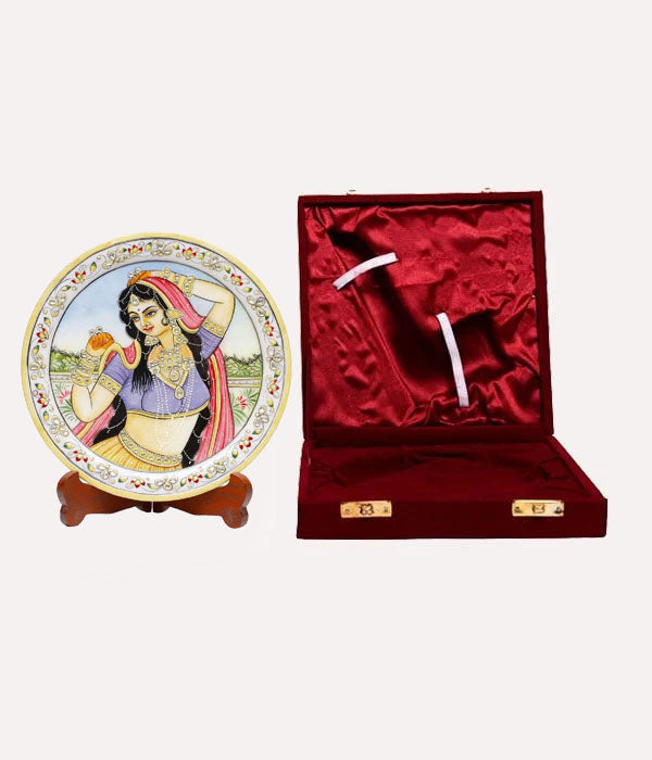 Marbel Round Ragini With Ring Plate With Wood Stand